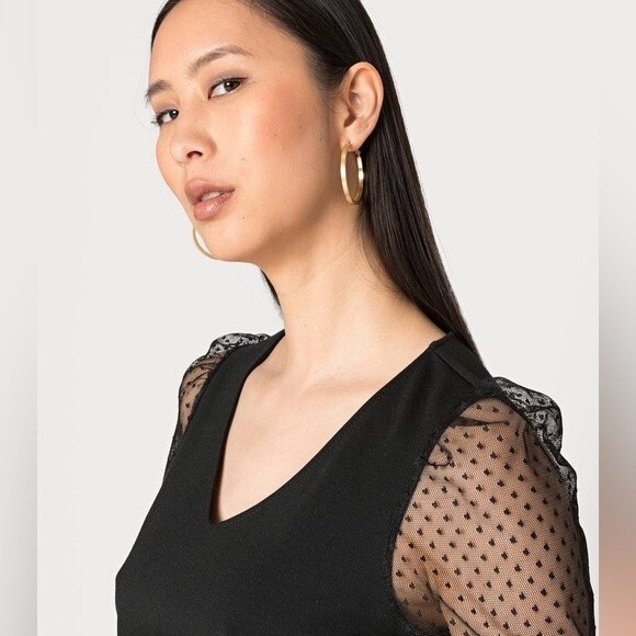 Lark + Grey NWT Women's V Neck Puff Mesh Polka Dot Sleeves Bodysuit L XL - Picture 1 of 7
